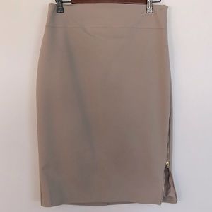 Beautiful beige pencil skirt. Very classy look.